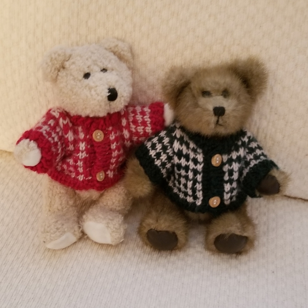 Vintage Cute Small Twin Teddy Bears set of 2